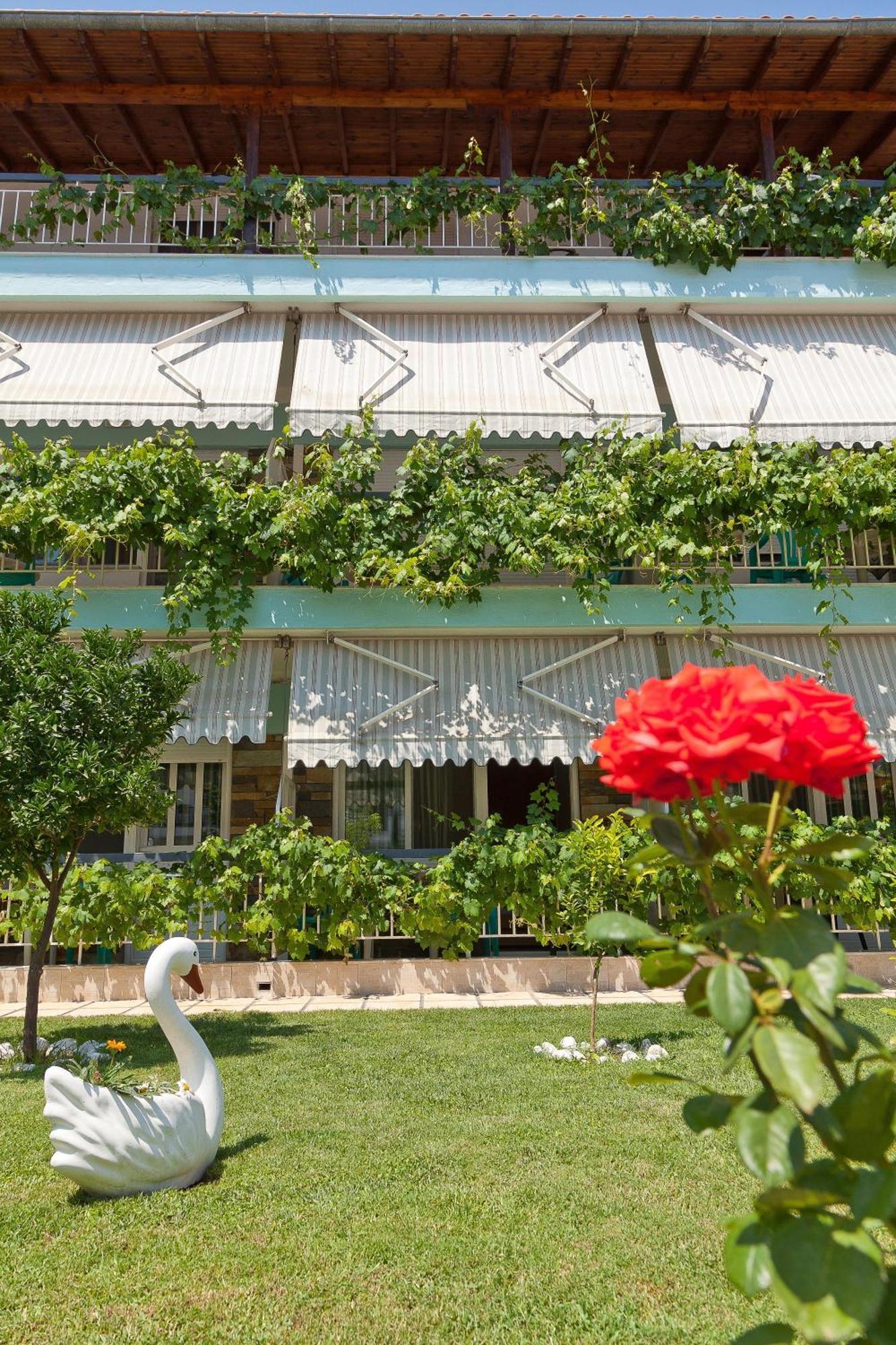 Artemis Apartments باراليا ديونيسيو المظهر الخارجي الصورة