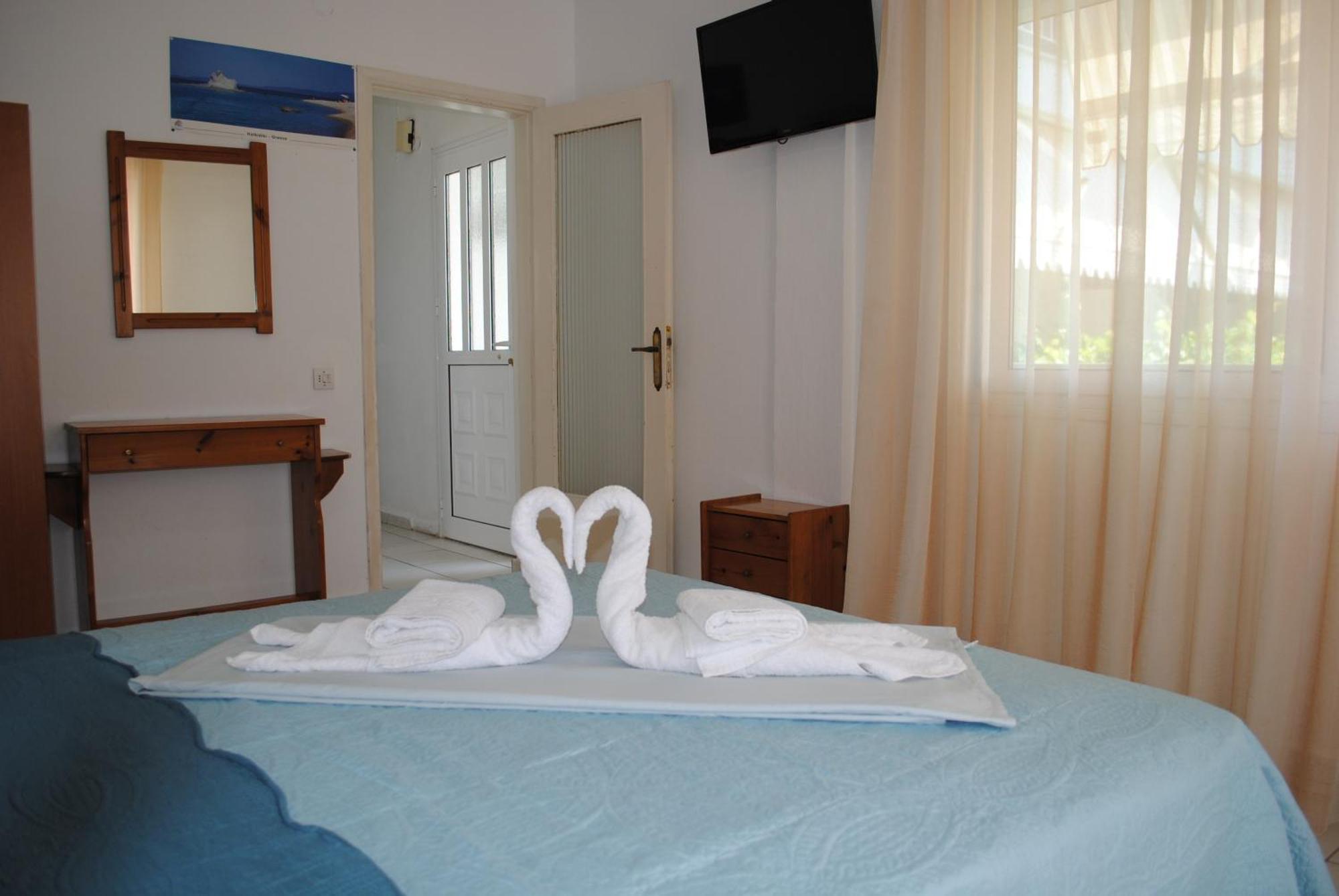 Artemis Apartments باراليا ديونيسيو المظهر الخارجي الصورة