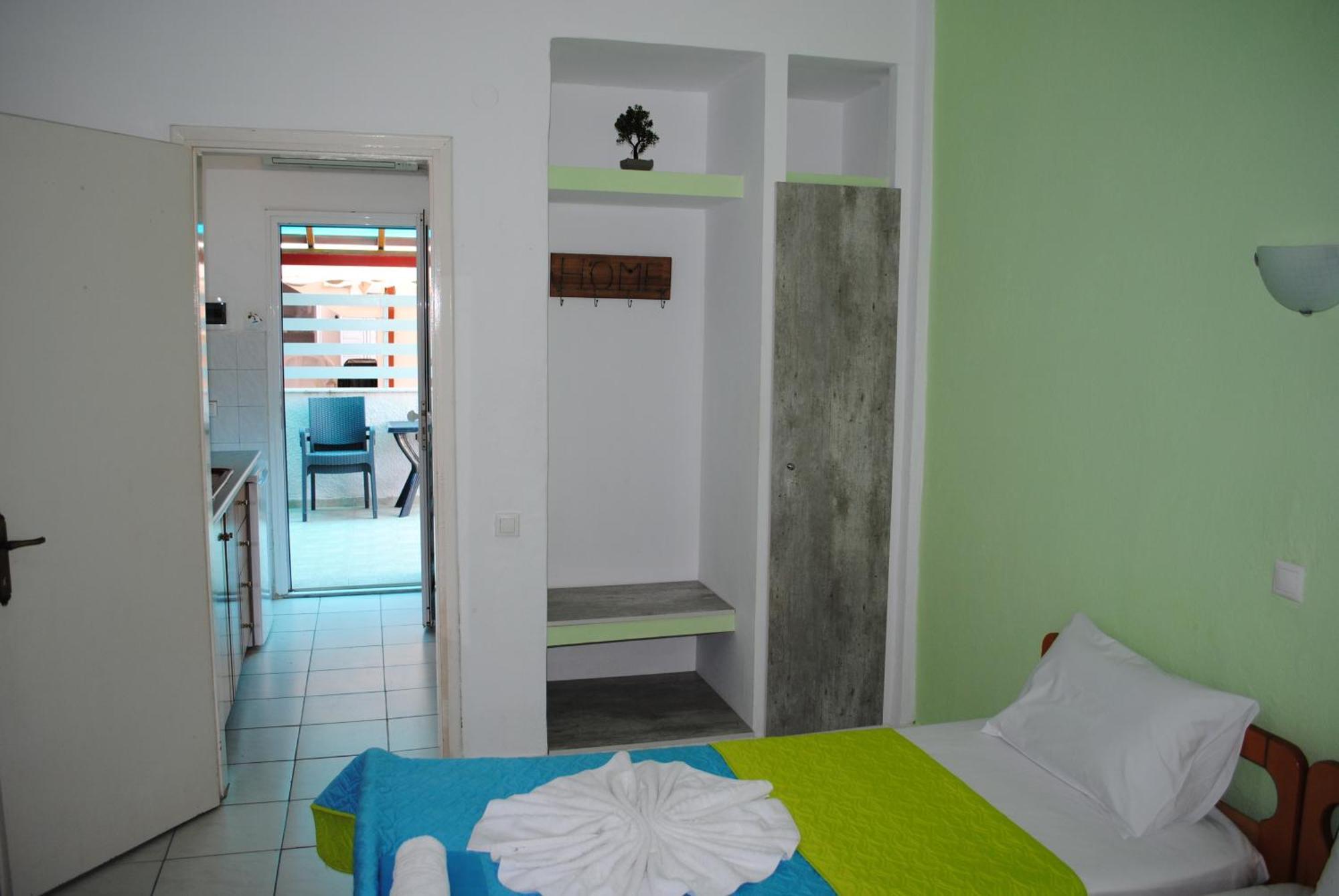 Artemis Apartments باراليا ديونيسيو المظهر الخارجي الصورة