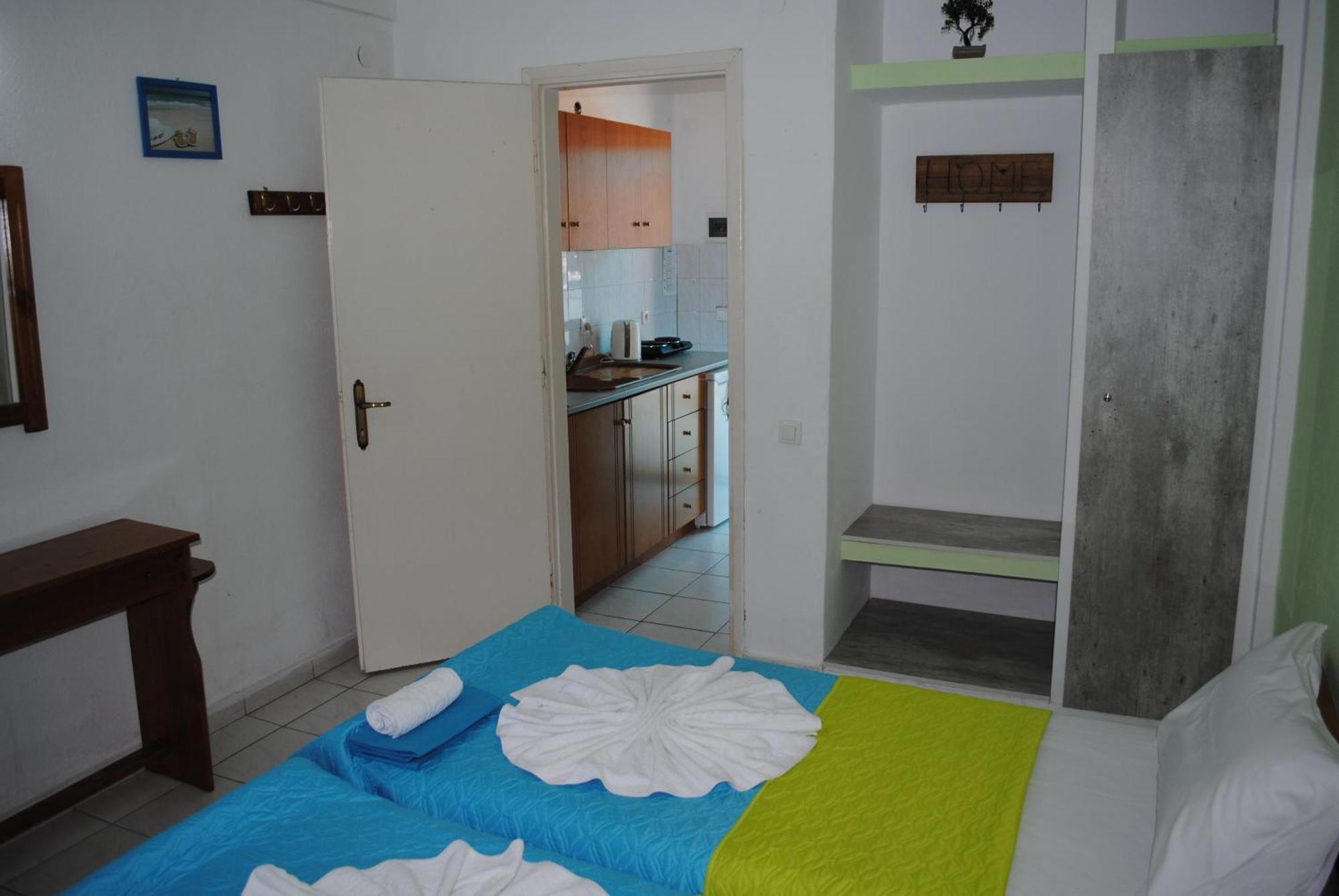 Artemis Apartments باراليا ديونيسيو المظهر الخارجي الصورة