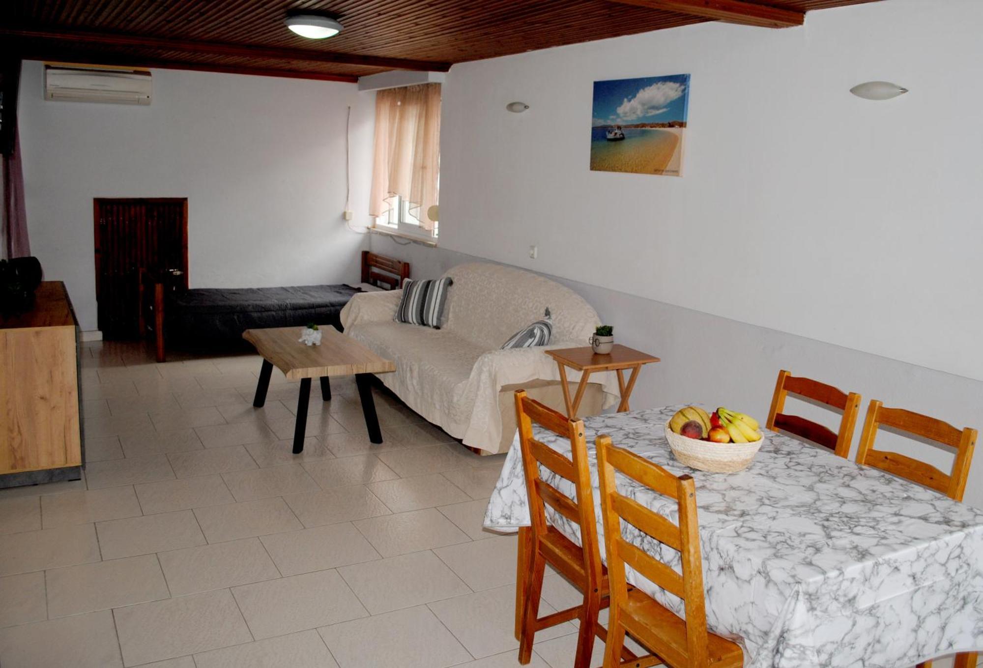 Artemis Apartments باراليا ديونيسيو المظهر الخارجي الصورة
